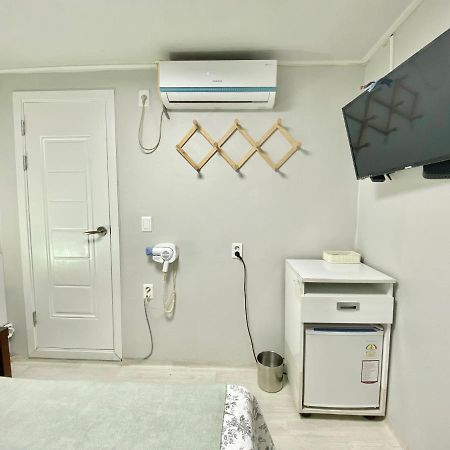 Jibida Urban Inn Seoul Exterior photo